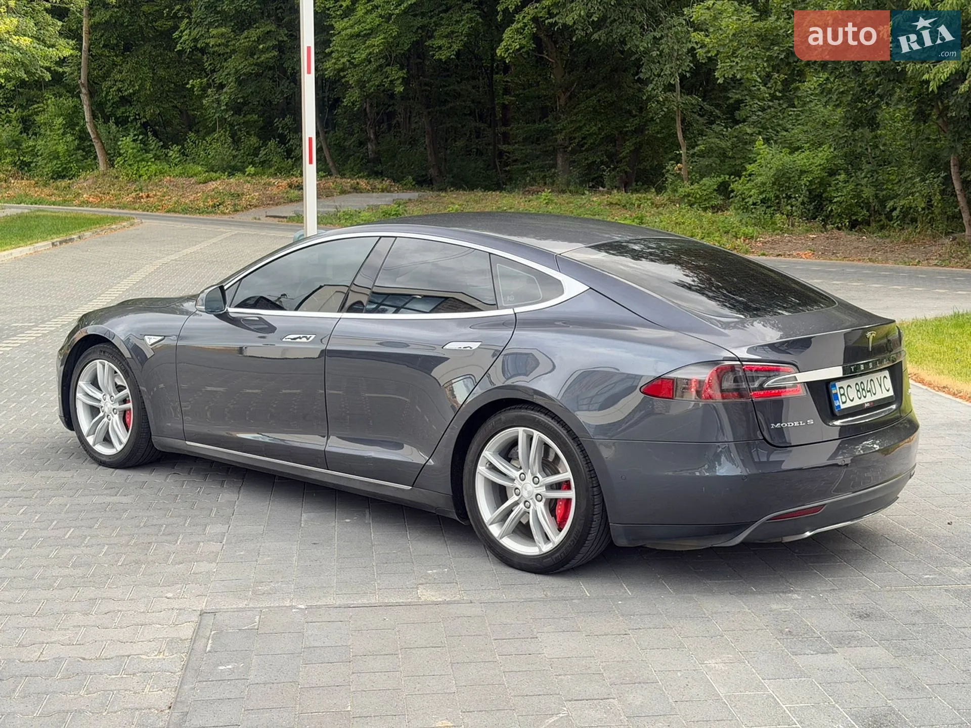 2015 Tesla Model S - мініатюра 16