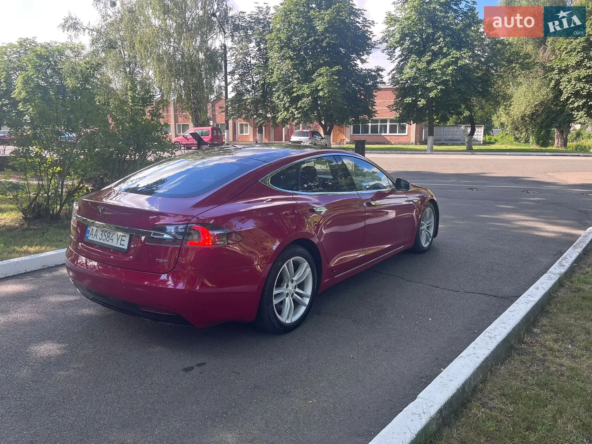 2016 Tesla Model S - мініатюра 6
