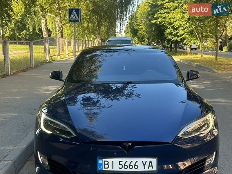 Ліфтбек Tesla Model S 2017 в Пирятині фото 4 Ліфтбек Tesla Model S 2017 в Пирятині