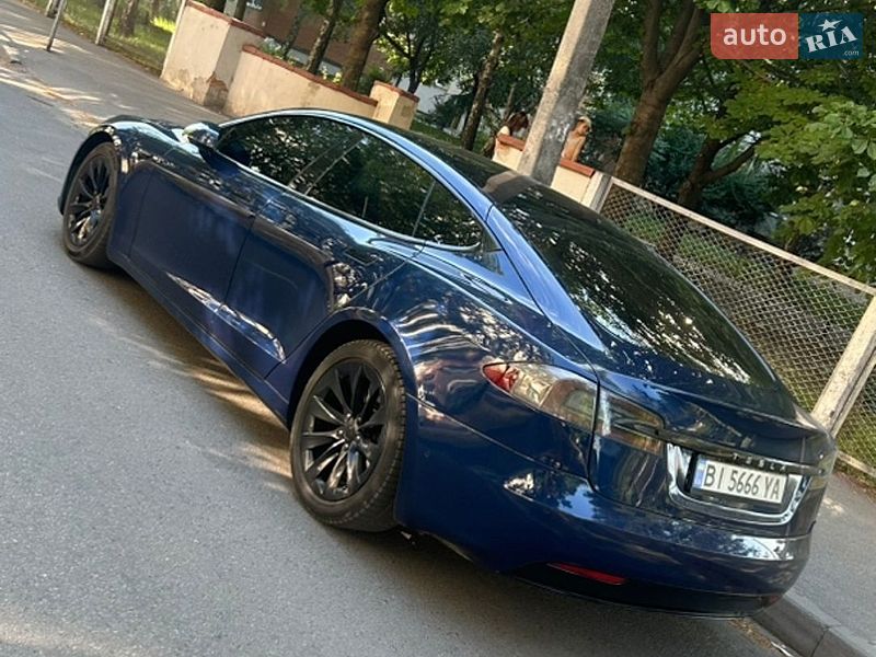 Ліфтбек Tesla Model S 2017 в Пирятині фото 7 Ліфтбек Tesla Model S 2017 в Пирятині