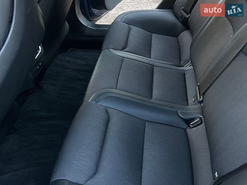 Ліфтбек Tesla Model S 2017 в Пирятині фото 11 Ліфтбек Tesla Model S 2017 в Пирятині