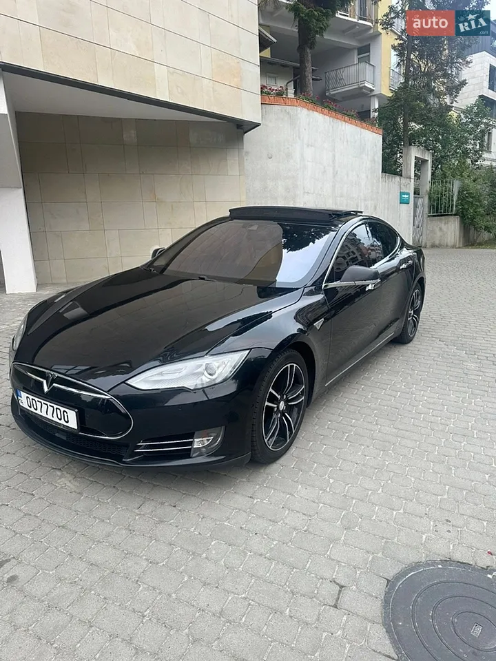2014 Tesla Model S - мініатюра 126