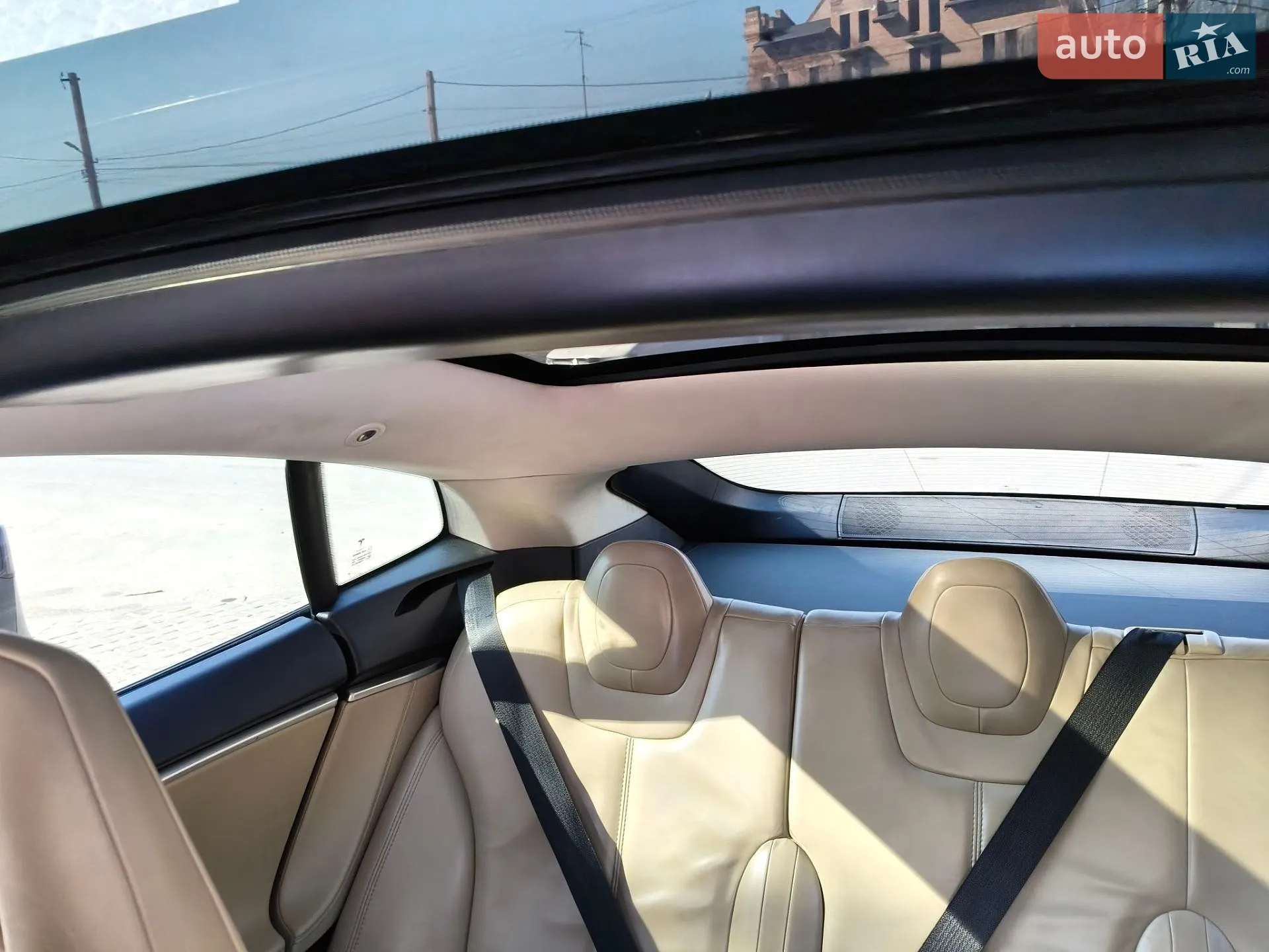 2014 Tesla Model S - мініатюра 9