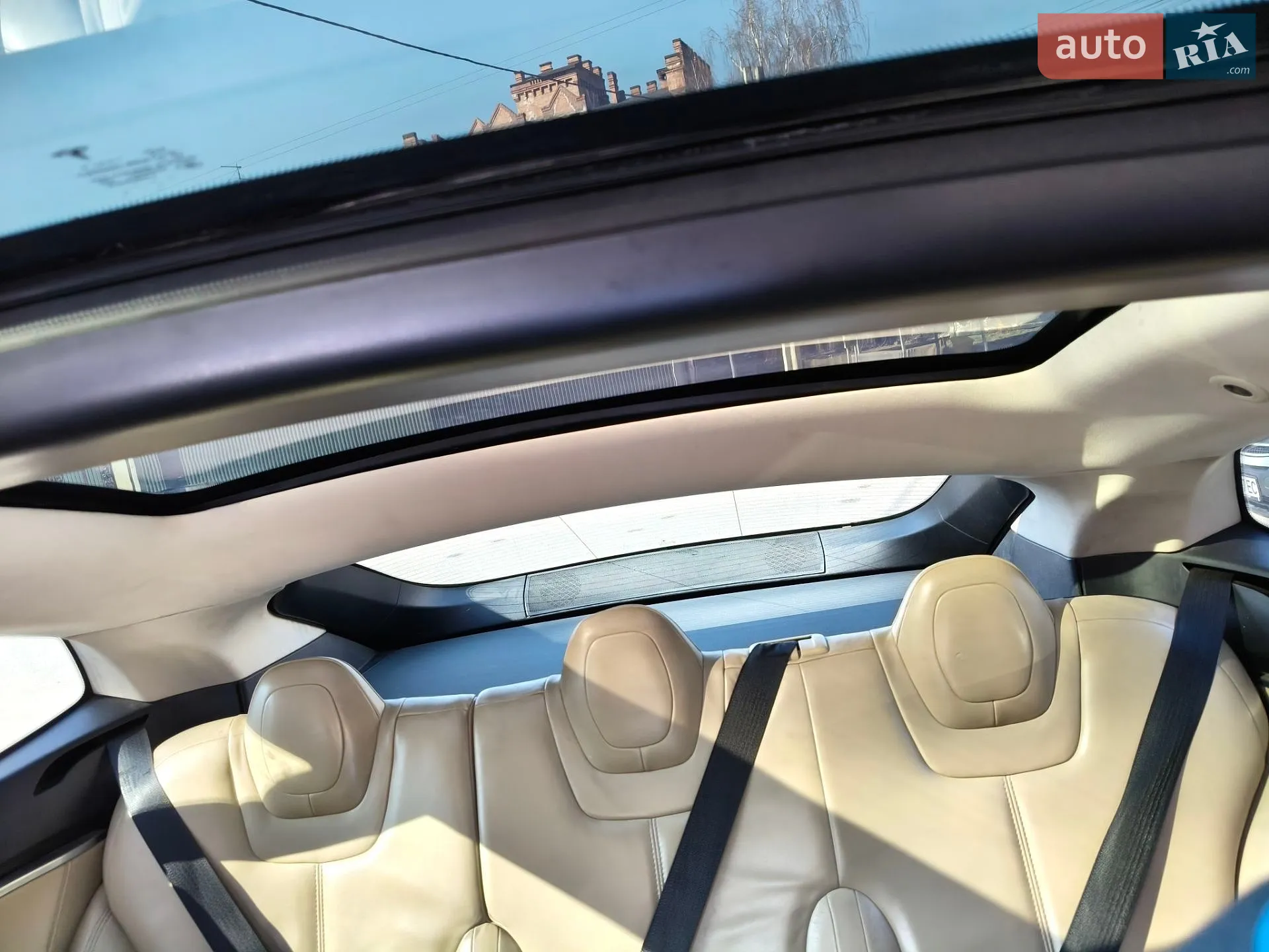 2014 Tesla Model S - мініатюра 16