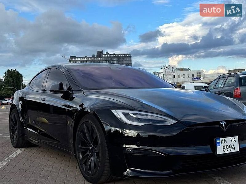 Ліфтбек Tesla Model S 2021 в Житомирі