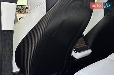 Ліфтбек Tesla Model S 2021 в Житомирі