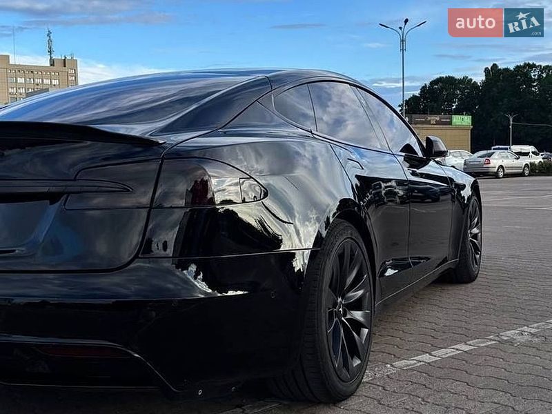 Ліфтбек Tesla Model S 2021 в Житомирі