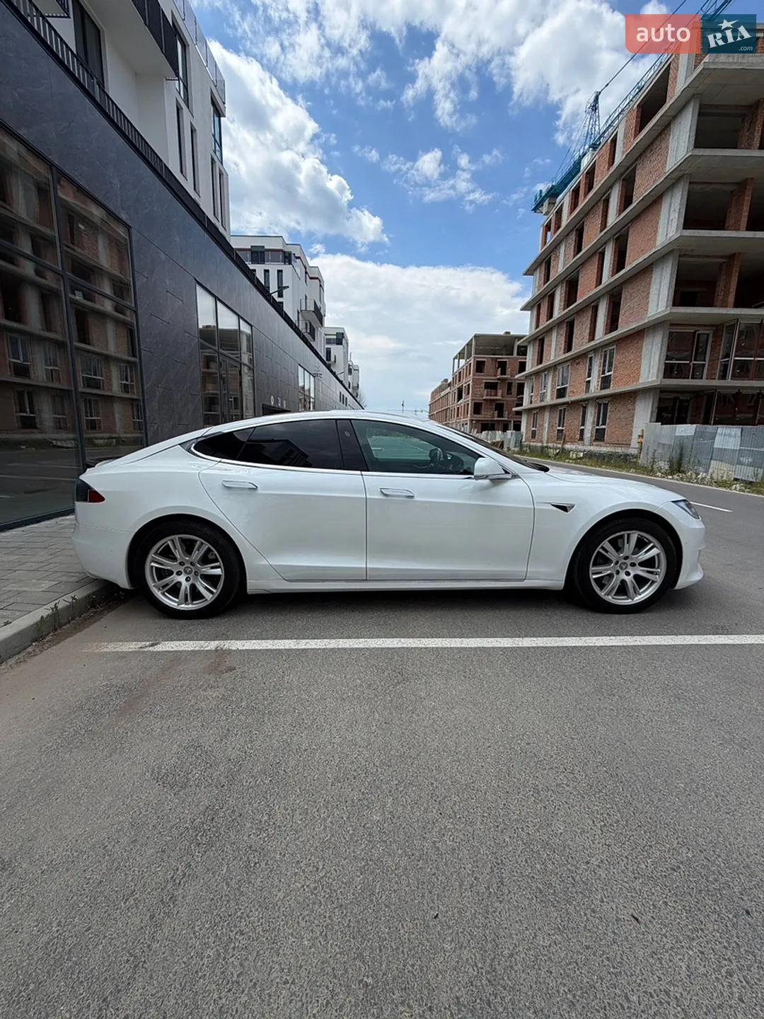 2020 Tesla Model S - мініатюра 5