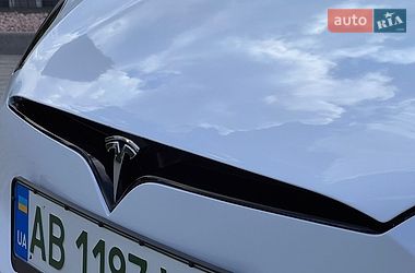 Лифтбек Tesla Model S 2022 в Виннице