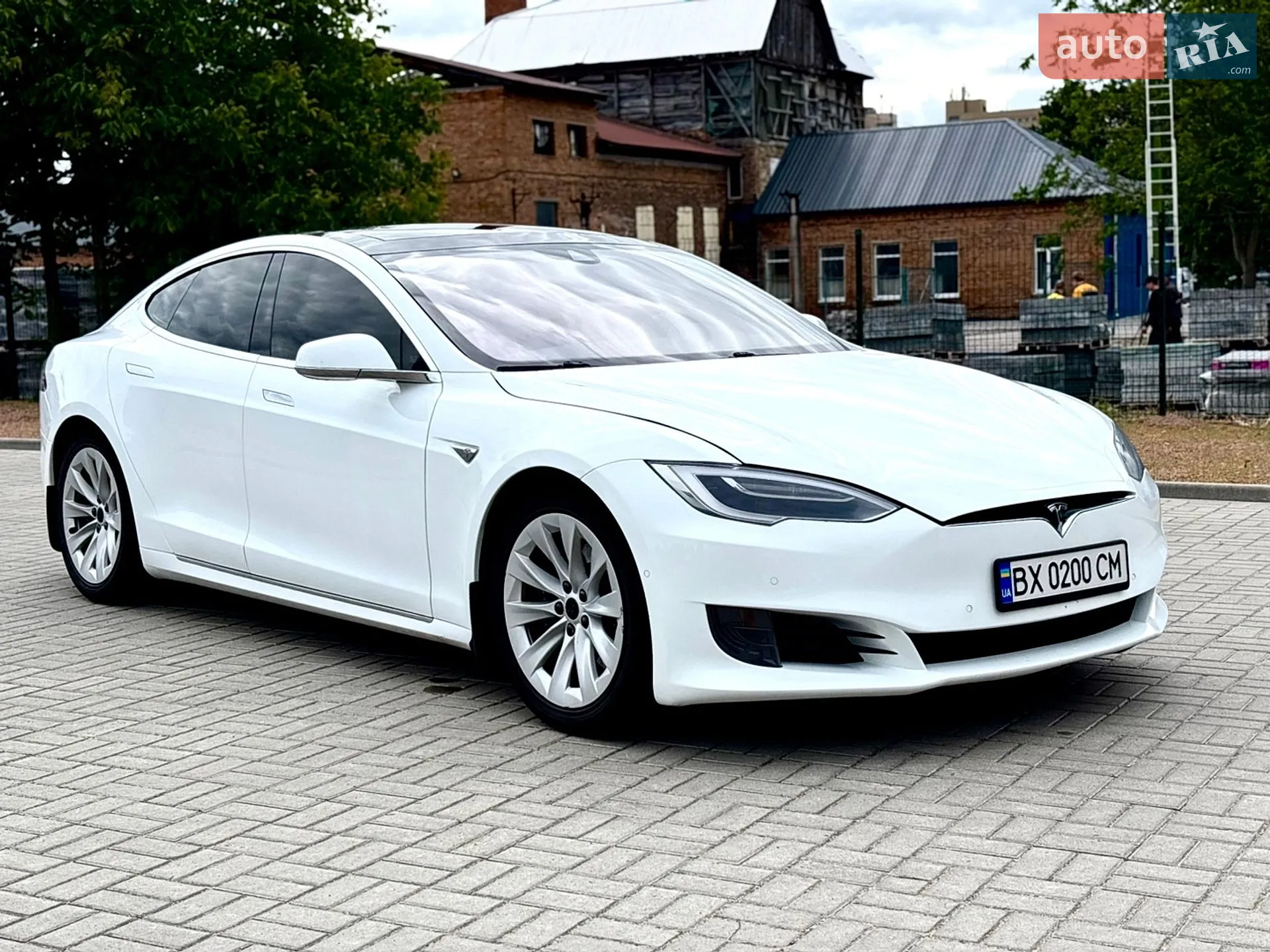 2016 Tesla Model S - мініатюра 2