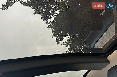 Ліфтбек Tesla Model S 2015 в Вінниці