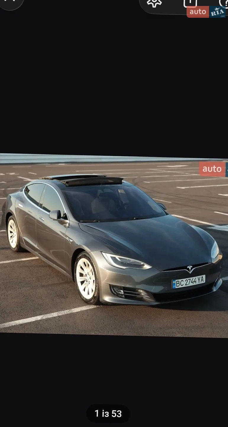 2017 Tesla Model S - фото 1