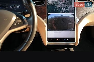 Лифтбек Tesla Model S 2017 в Львове фото 32 Лифтбек Tesla Model S 2017 в Львове