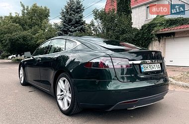 Лифтбек Tesla Model S 2014 в Одессе