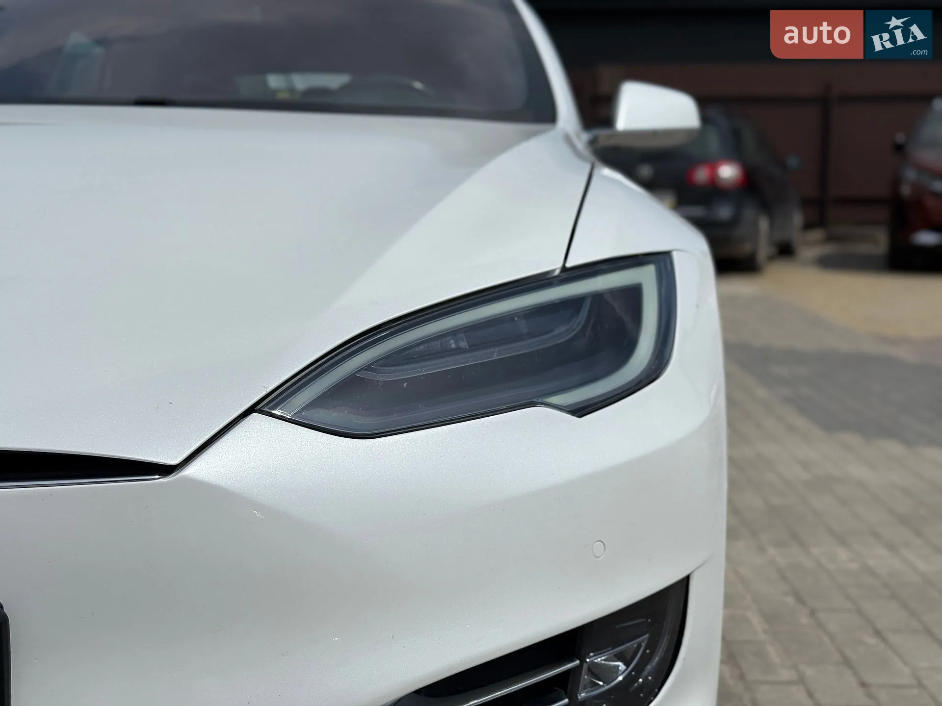 2020 Tesla Model S - мініатюра 9