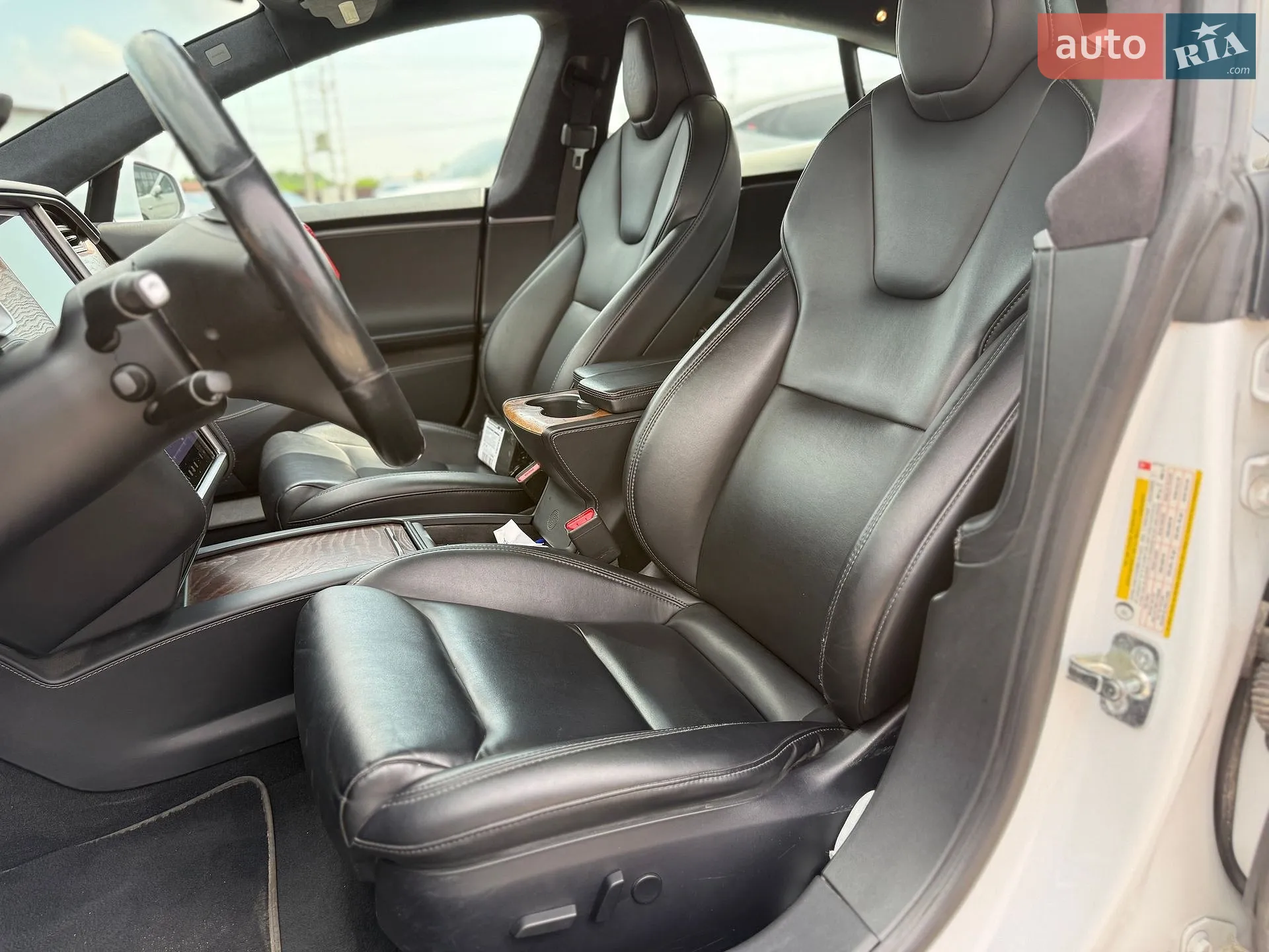 2020 Tesla Model S - мініатюра 16