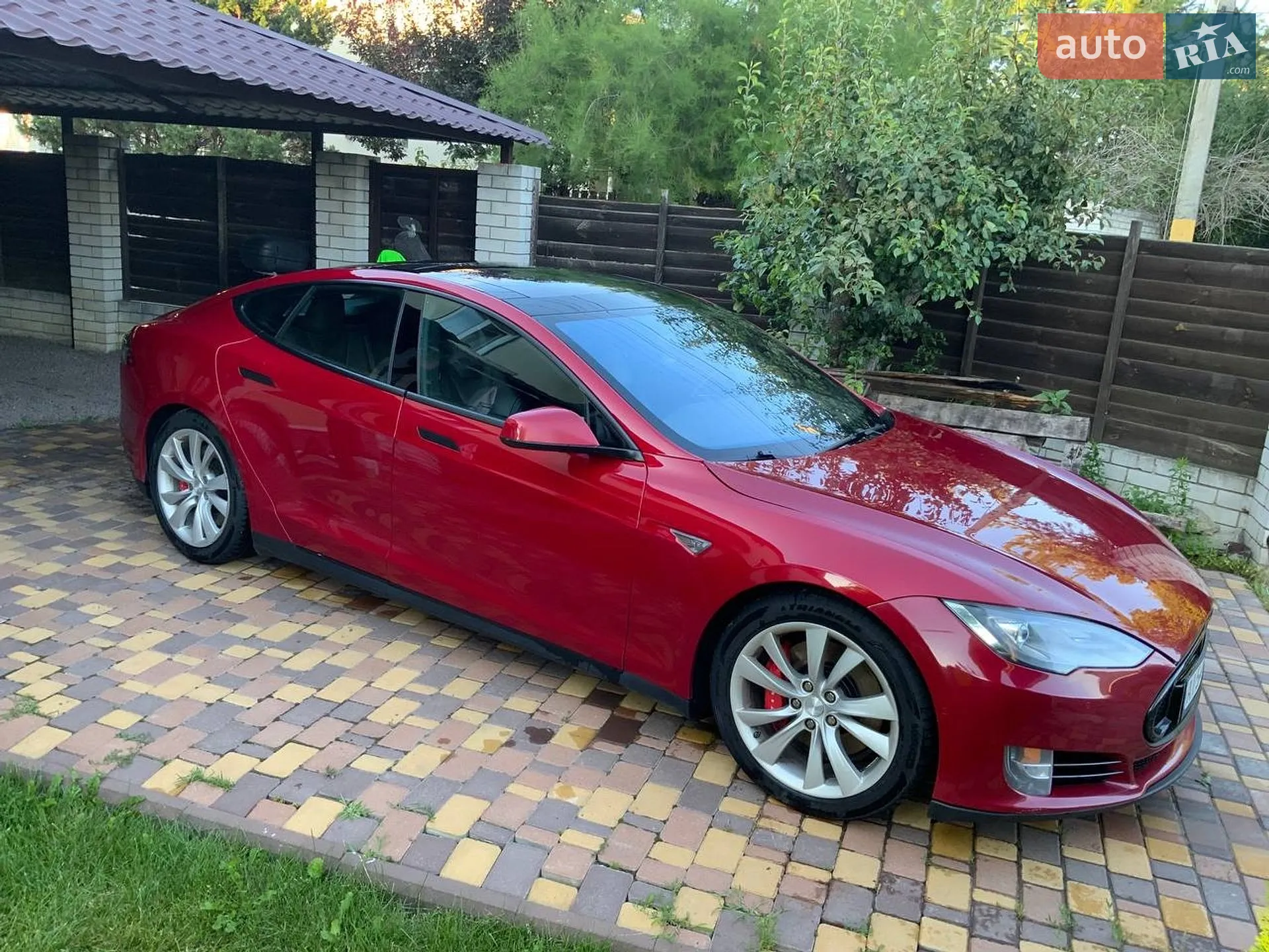 2015 Tesla Model S - мініатюра 10
