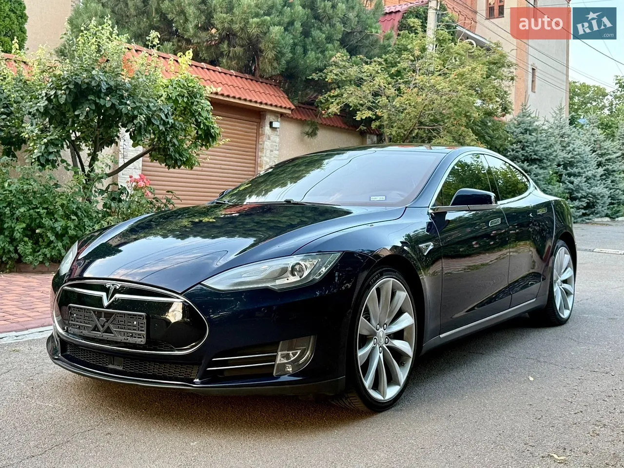 2014 Tesla Model S - мініатюра 23