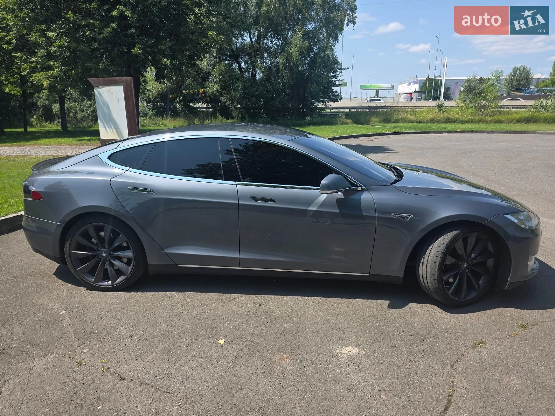 2014 Tesla Model S - мініатюра 3