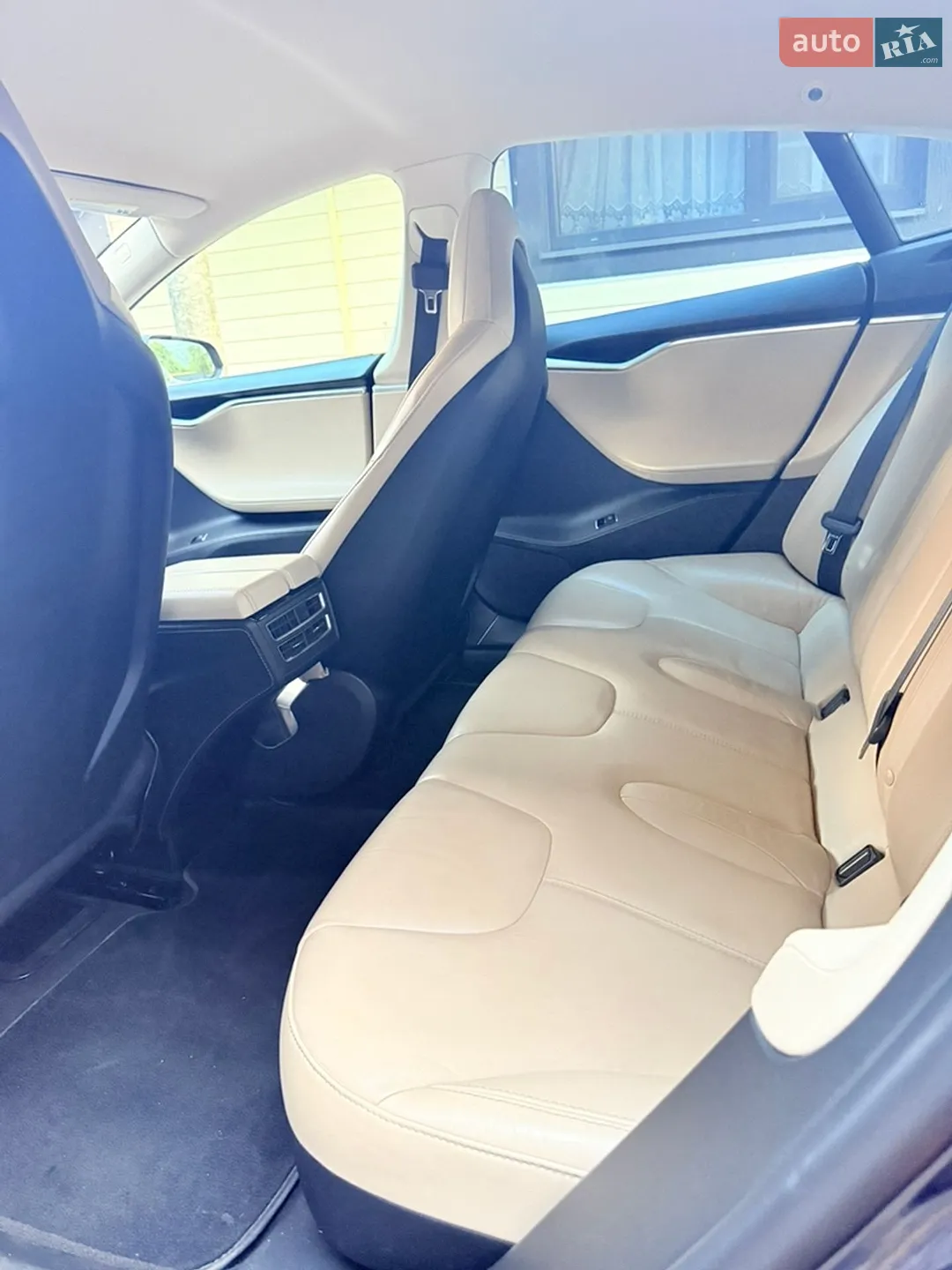 2014 Tesla Model S - мініатюра 14