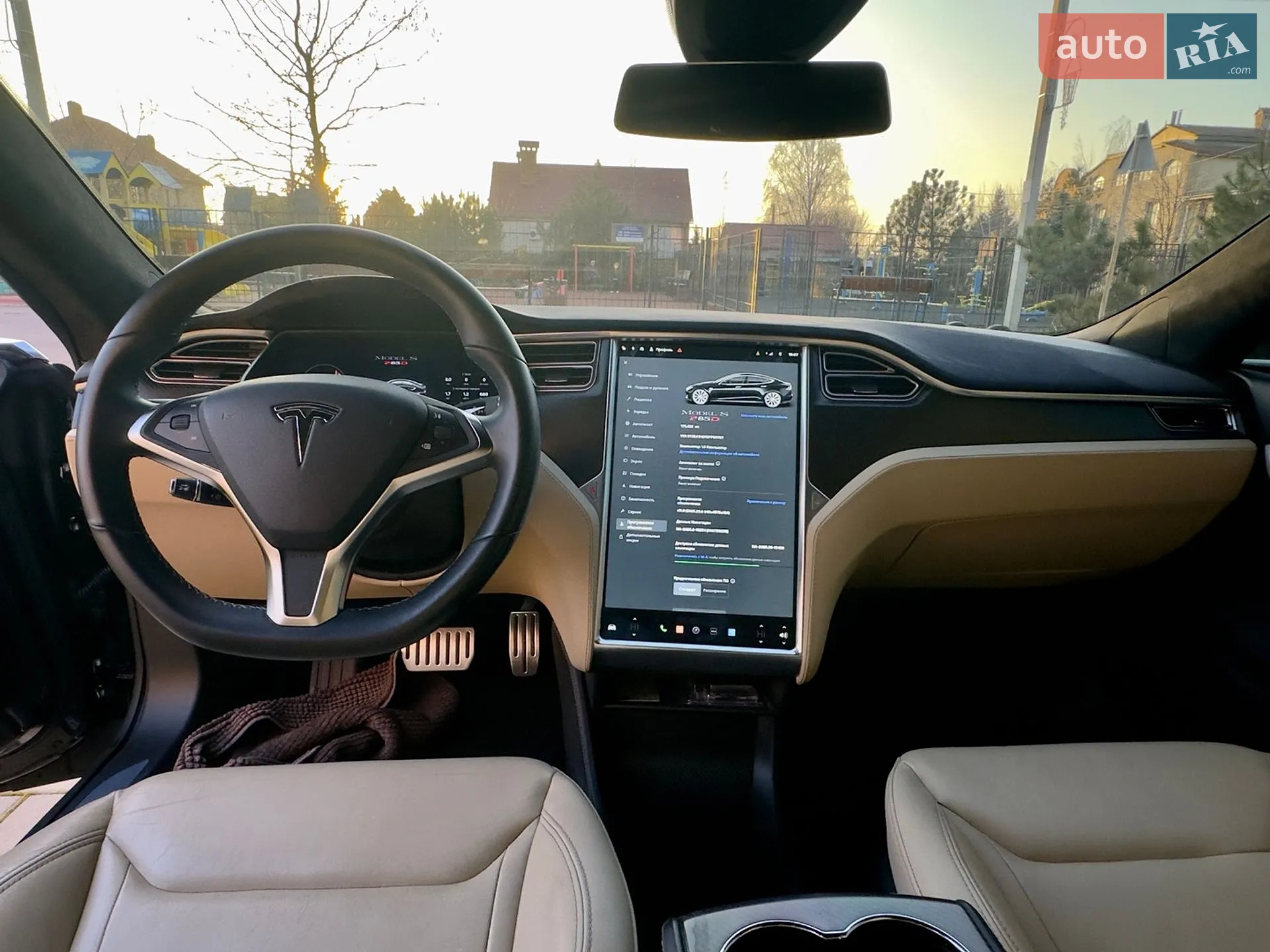 2014 Tesla Model S - мініатюра 18