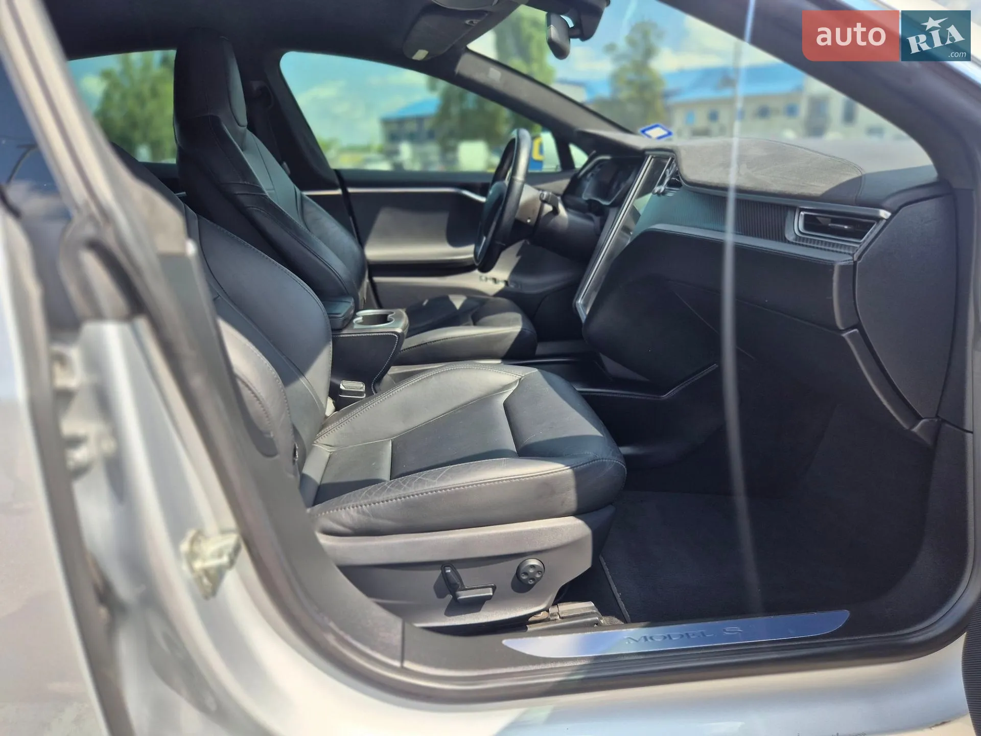 2016 Tesla Model S - мініатюра 17