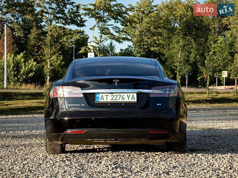 Ліфтбек Tesla Model S 2015 в Богородчанах фото 6 Ліфтбек Tesla Model S 2015 в Богородчанах