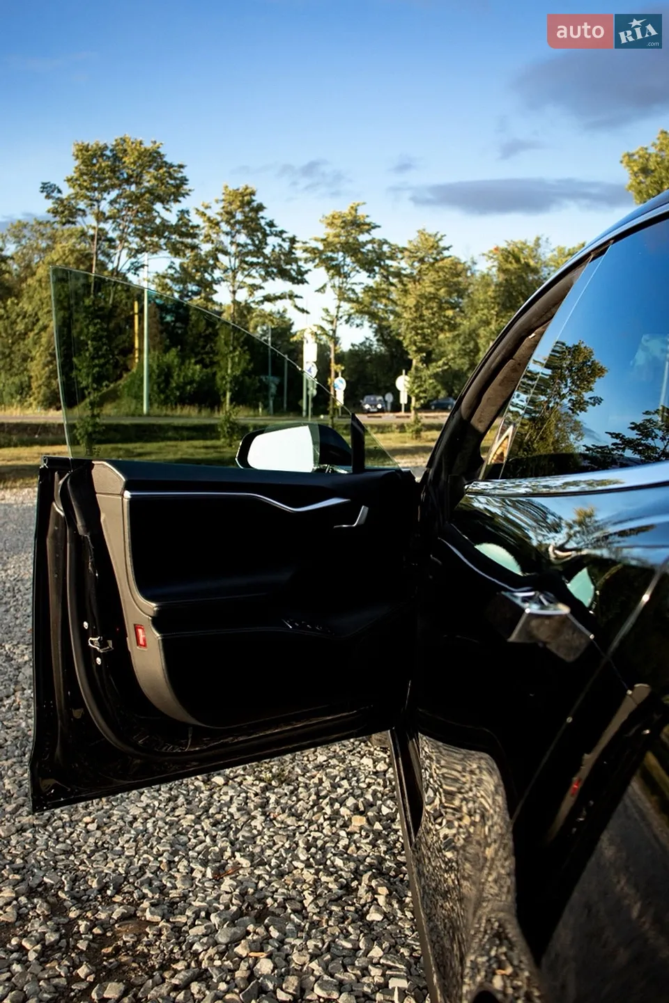 2015 Tesla Model S - мініатюра 8