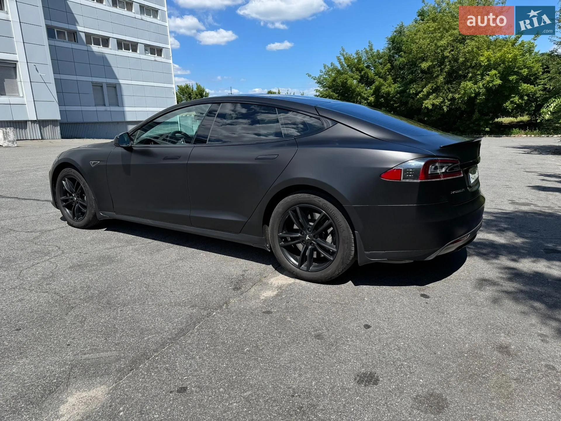 2015 Tesla Model S - мініатюра 8
