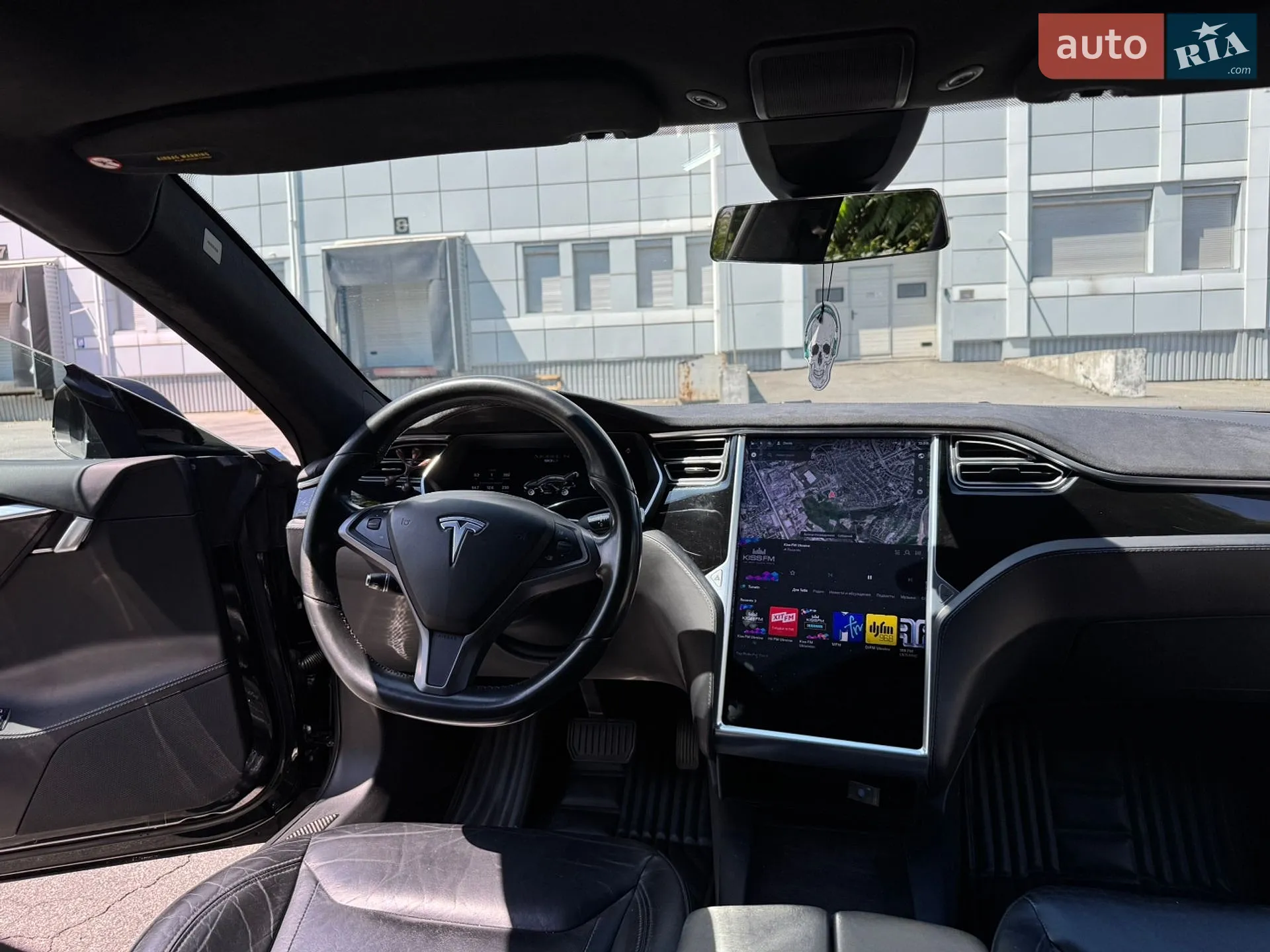 2015 Tesla Model S - мініатюра 32