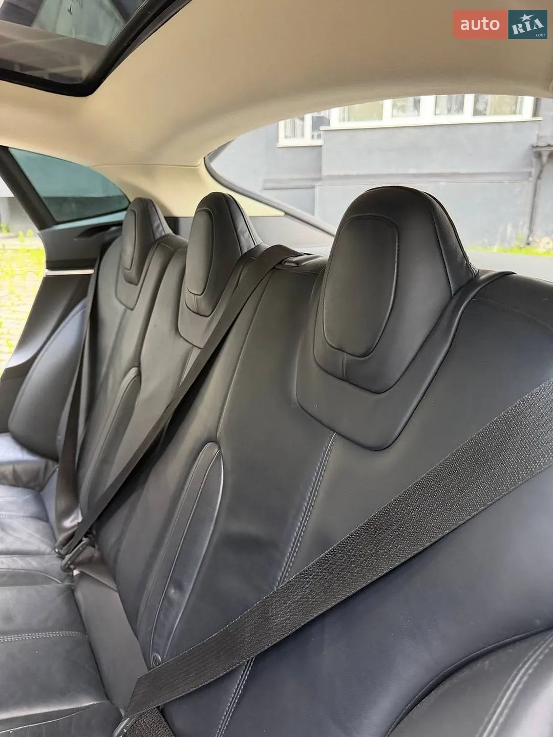 2014 Tesla Model S - мініатюра 20