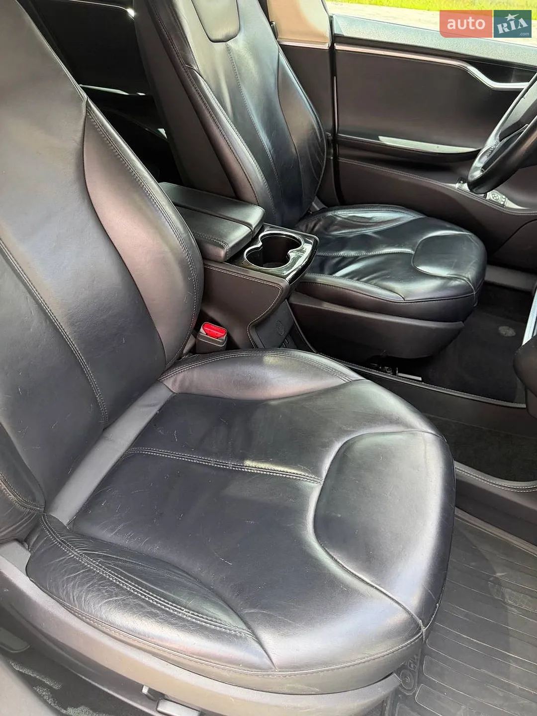 2014 Tesla Model S - мініатюра 25