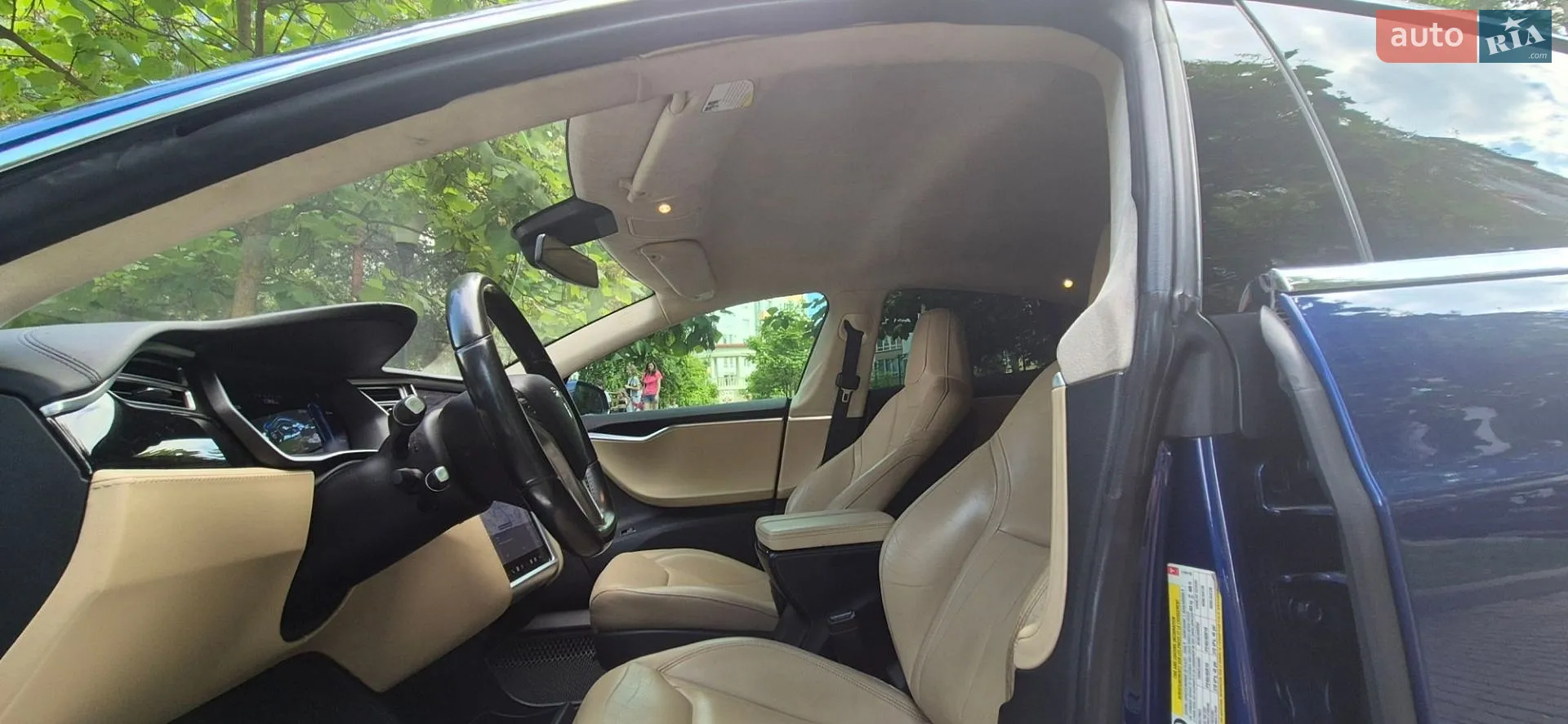 2015 Tesla Model S - мініатюра 12