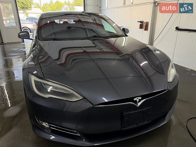 Ліфтбек Tesla Model S 2018 в Дрогобичі фото 4 Ліфтбек Tesla Model S 2018 в Дрогобичі