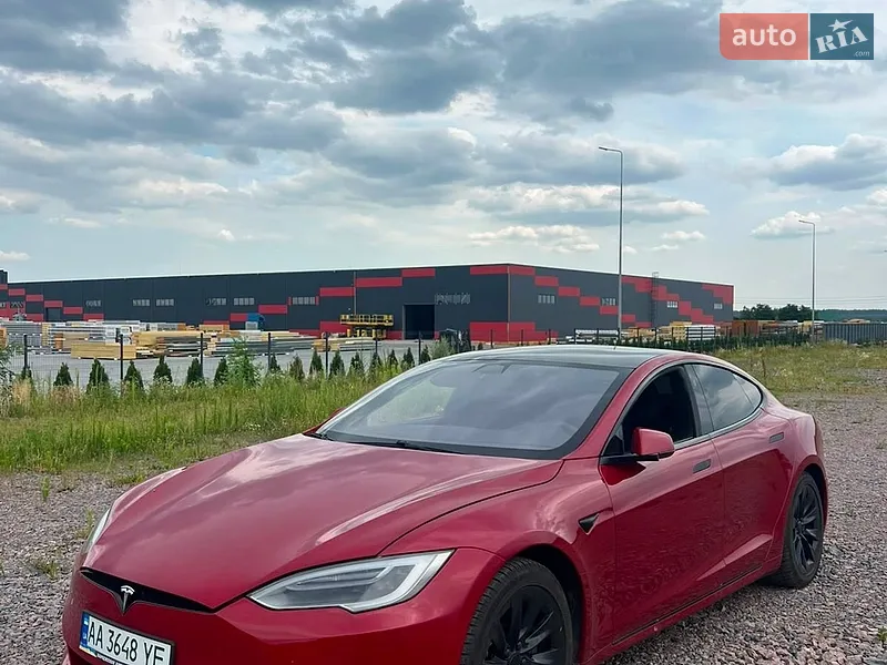 Tesla Model S