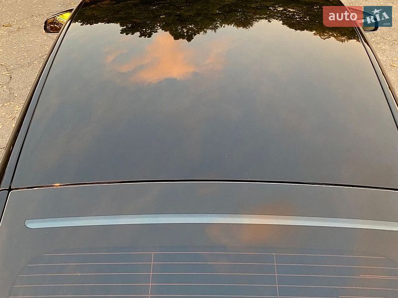 Лифтбек Tesla Model S 2015 в Владимире