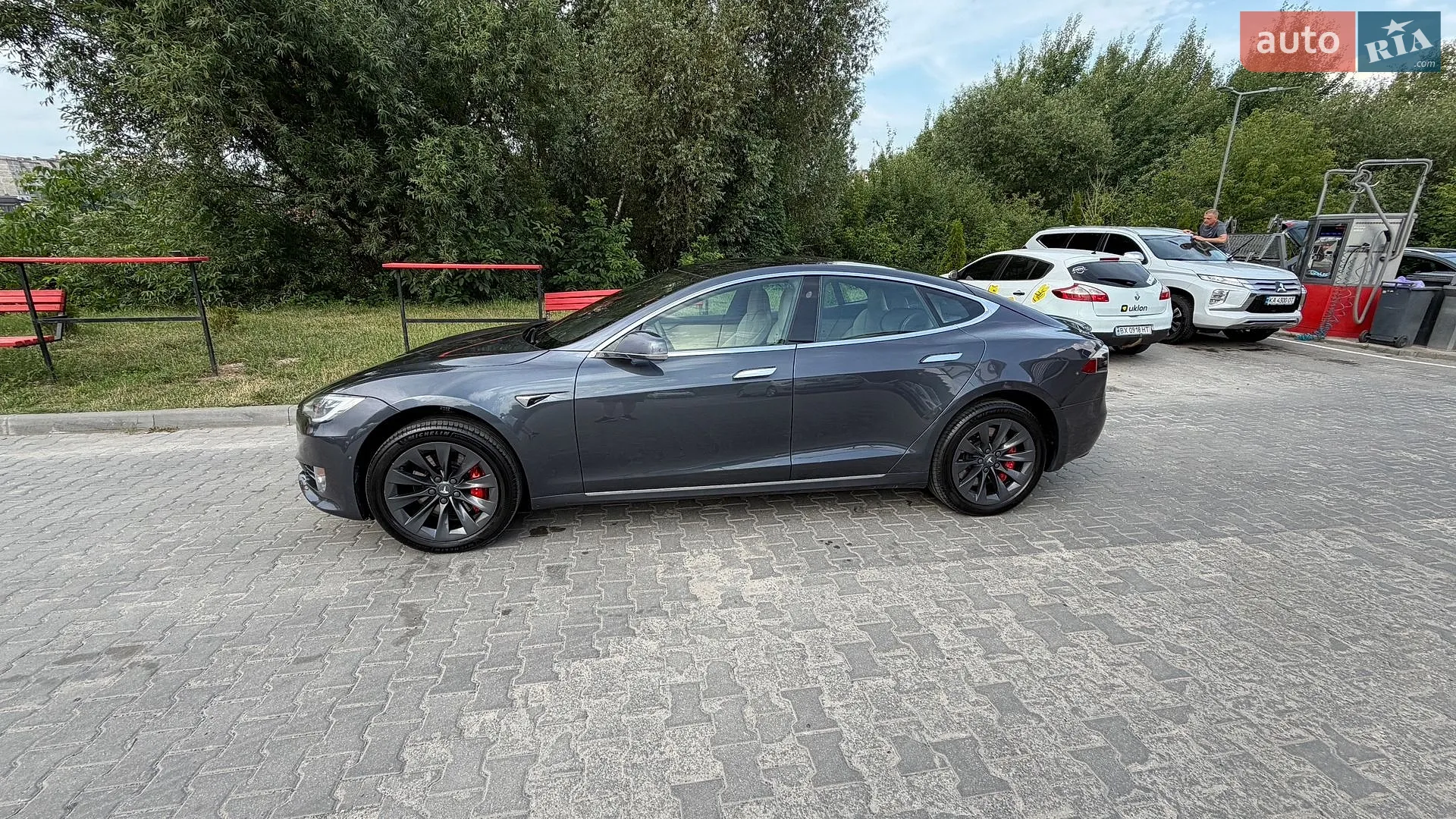 2019 Tesla Model S - мініатюра 2