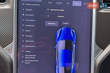Лифтбек Tesla Model S 2016 в Киеве