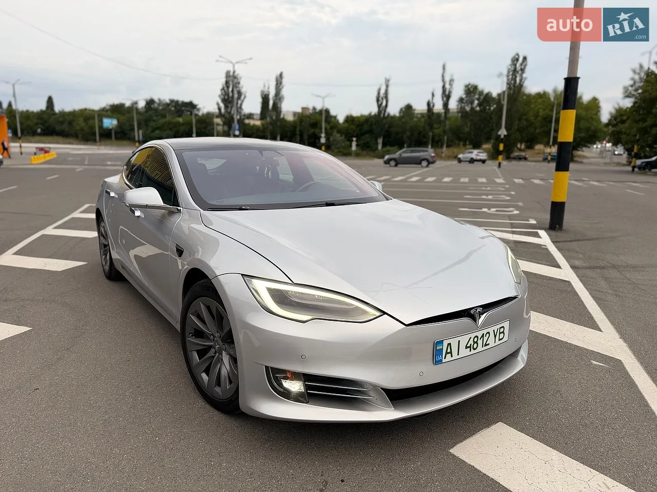 2016 Tesla Model S - мініатюра 38