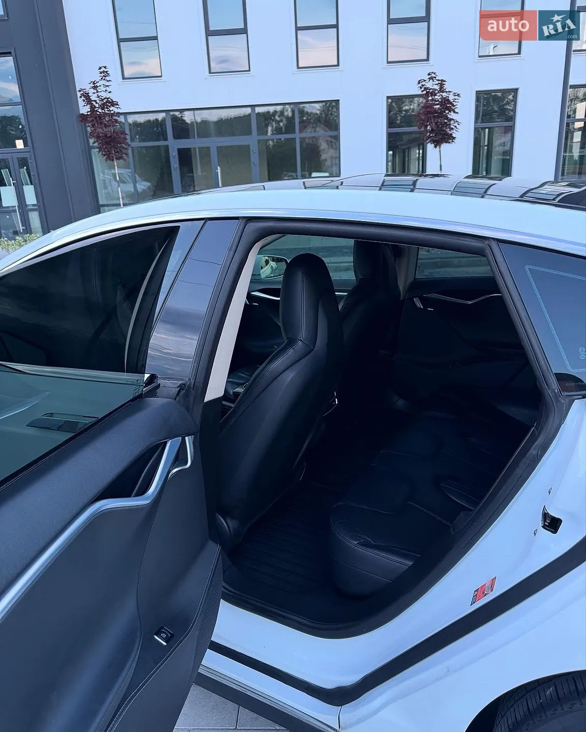 2014 Tesla Model S - мініатюра 7