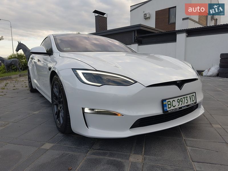 Ліфтбек Tesla Model S 2023 в Львові фото 4 Ліфтбек Tesla Model S 2023 в Львові