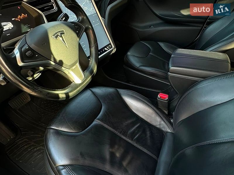 Лифтбек Tesla Model S 2013 в Киеве фото 21 Лифтбек Tesla Model S 2013 в Киеве