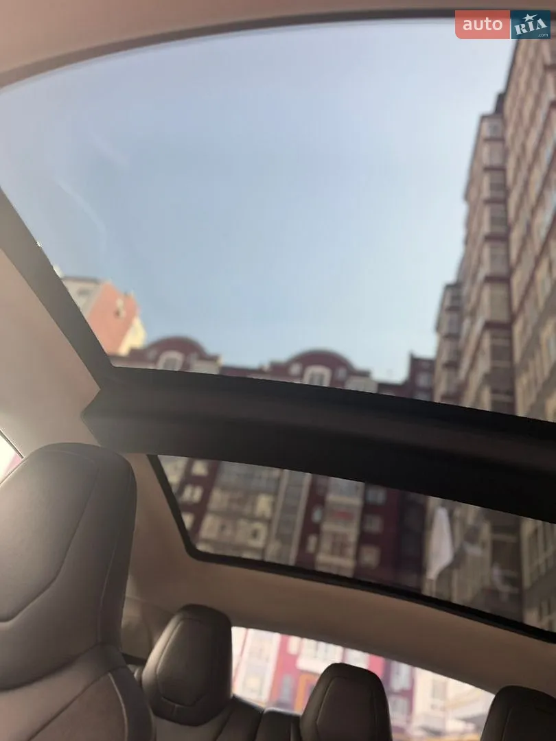 2015 Tesla Model S - мініатюра 21