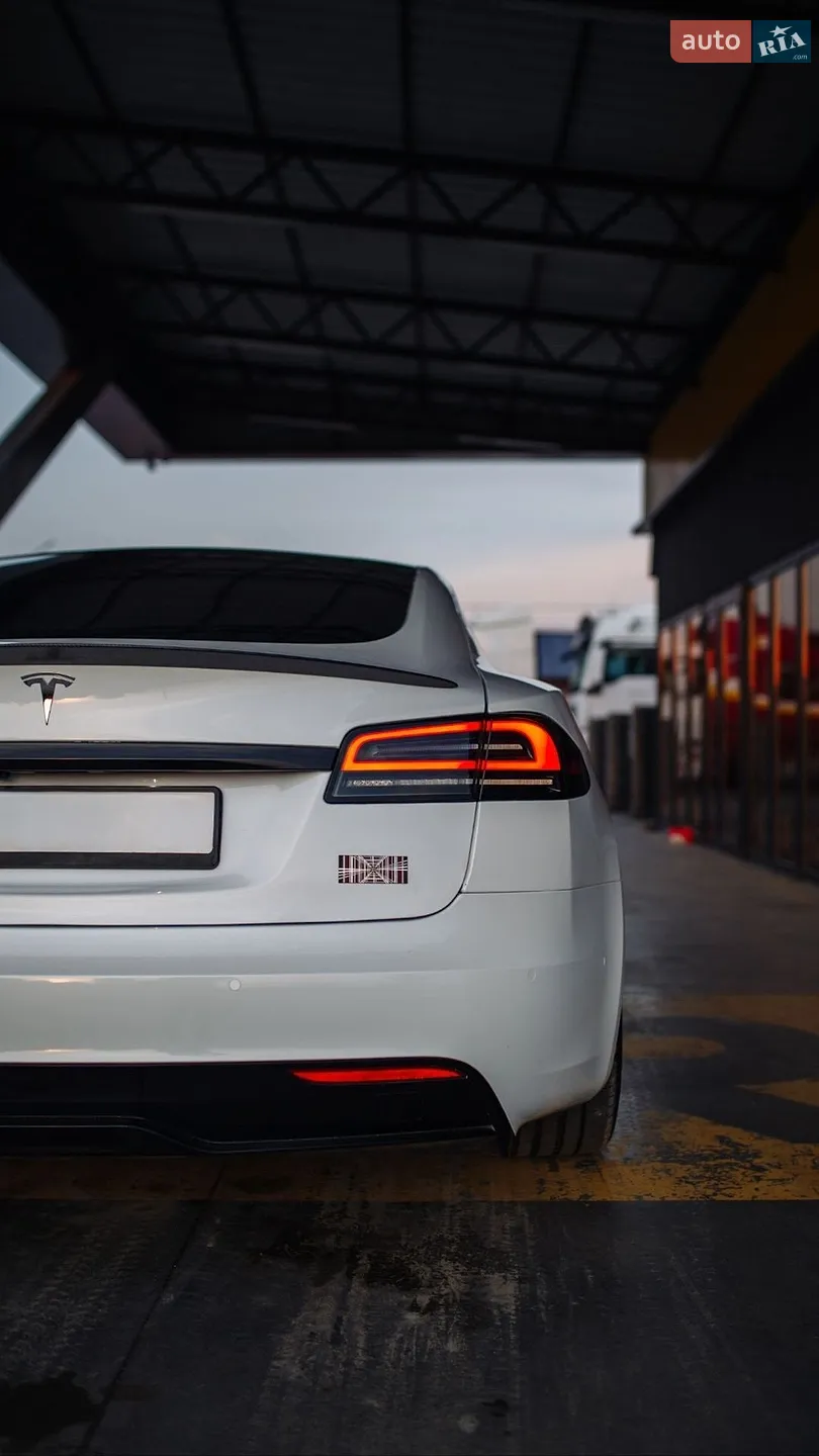 2022 Tesla Model S - мініатюра 16