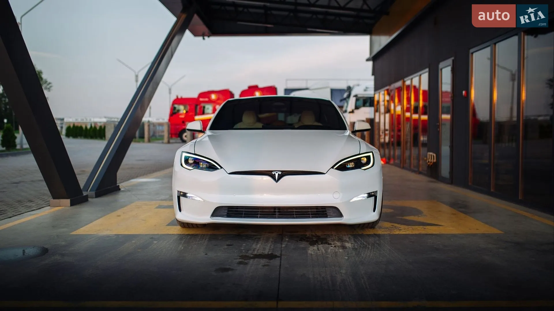 2022 Tesla Model S - мініатюра 27
