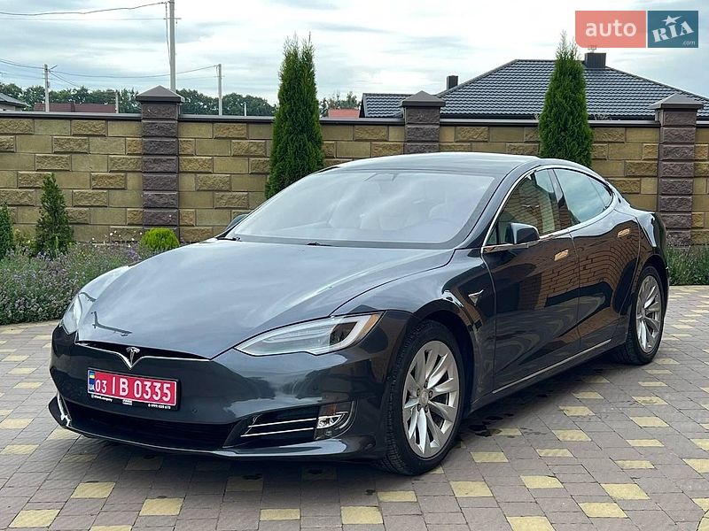 Tesla Model S 2018 Tesla Model S 2018