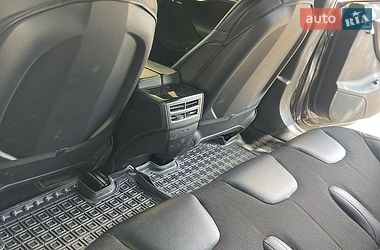 Лифтбек Tesla Model S 2016 в Житомире