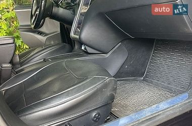 Лифтбек Tesla Model S 2016 в Житомире