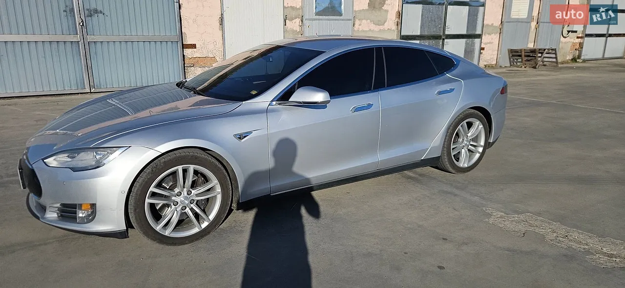 2016 Tesla Model S - мініатюра 21