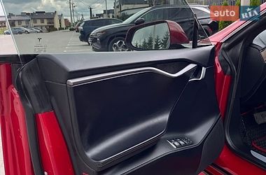 Ліфтбек Tesla Model S 2018 в Тернополі